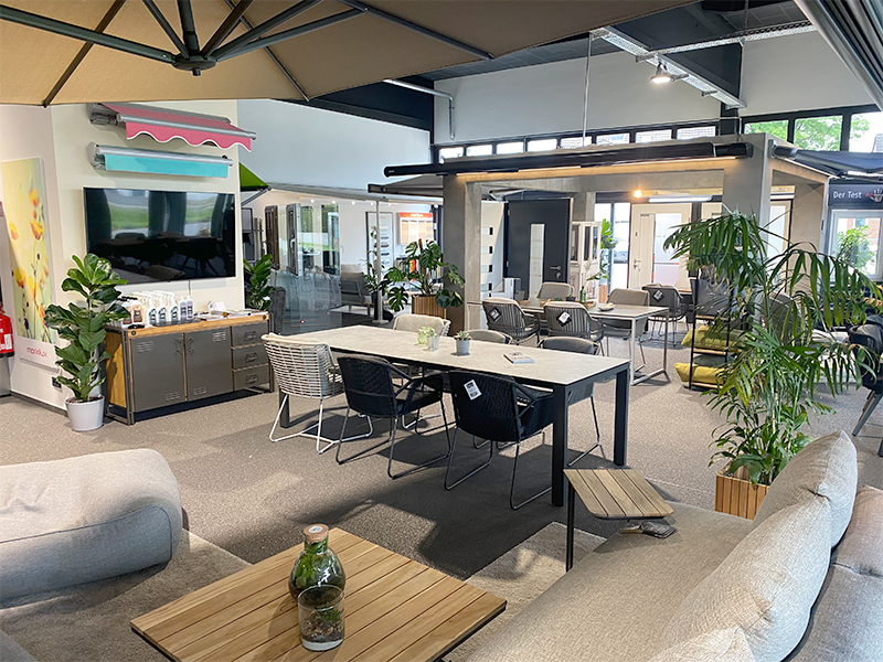 Profilbau Scheil Ausstellung Gartenmöbel