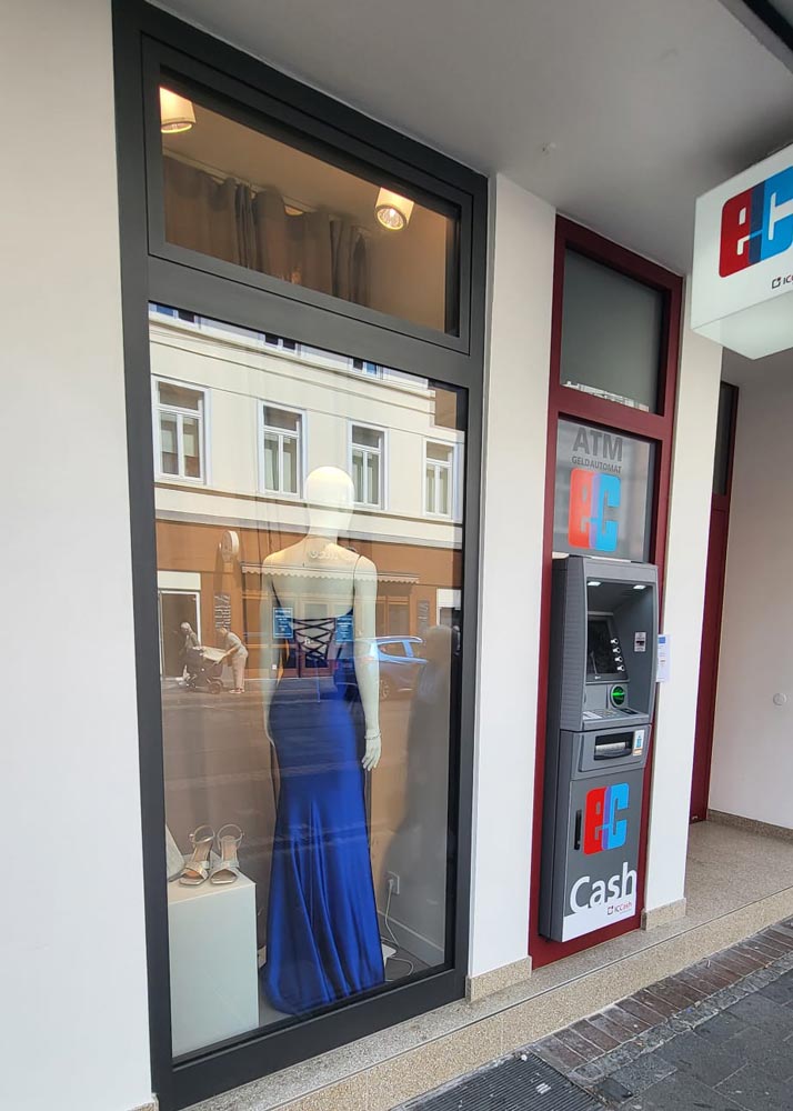 Schaufensteranlage von Profilbau Scheil