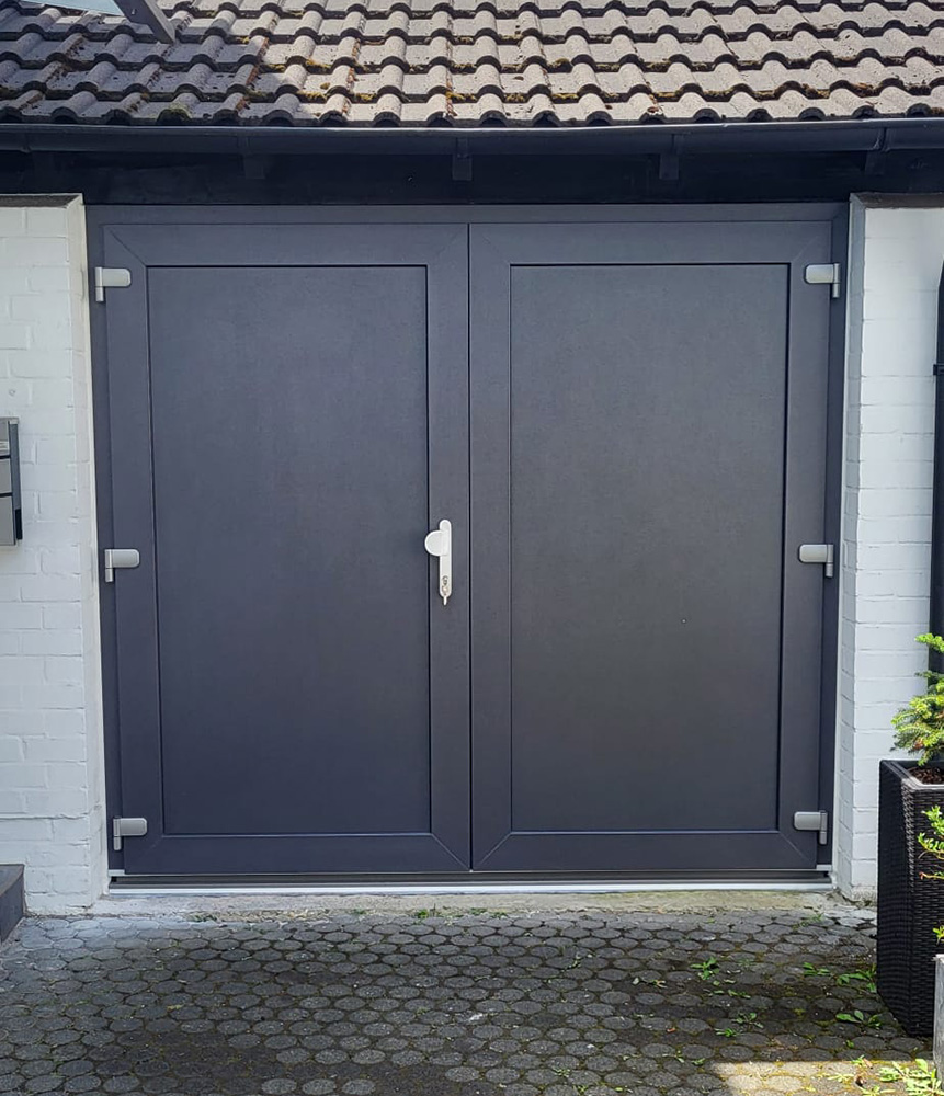 Garagentor Außenansicht Profilbau Scheil