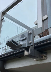 Sonderlösung für Gelenkarmmarkise von Profilbau Scheil