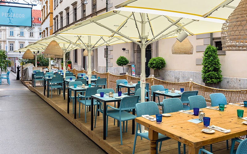 Hotellerie, Restaurant Jumbrella von Bahama bei Profilbau Scheil