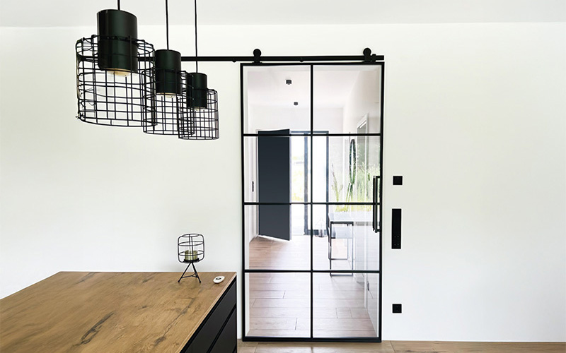 Schiebetür in einer Küchenumgebung - Stahl Lofttür