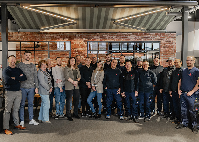 Profilbau Scheil Teamfoto in der Ausstellung Mettmann